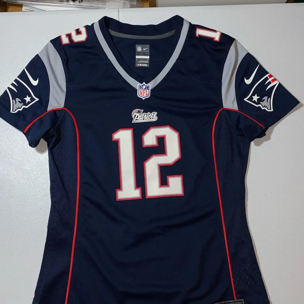 NFL On-Field Nike Woman’s New England Patriots #12 Tom Brady Jersey | Size Small - Picture 7 of 13